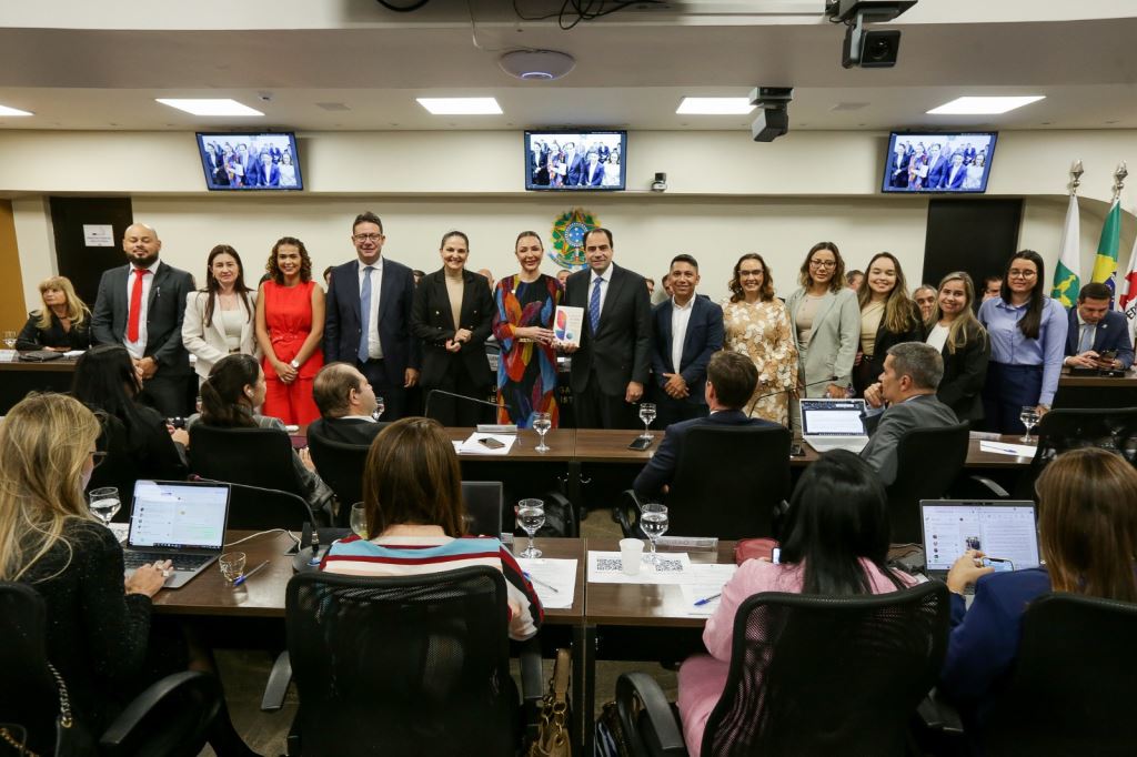 Comitiva de Lucas do Rio Verde realiza visitas institucionais em Brasília | Notícia