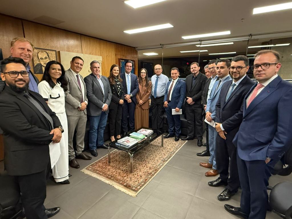 OAB-MT participa de reunião com ministro Gilmar Mendes sobre o Marco Temporal | Notícia