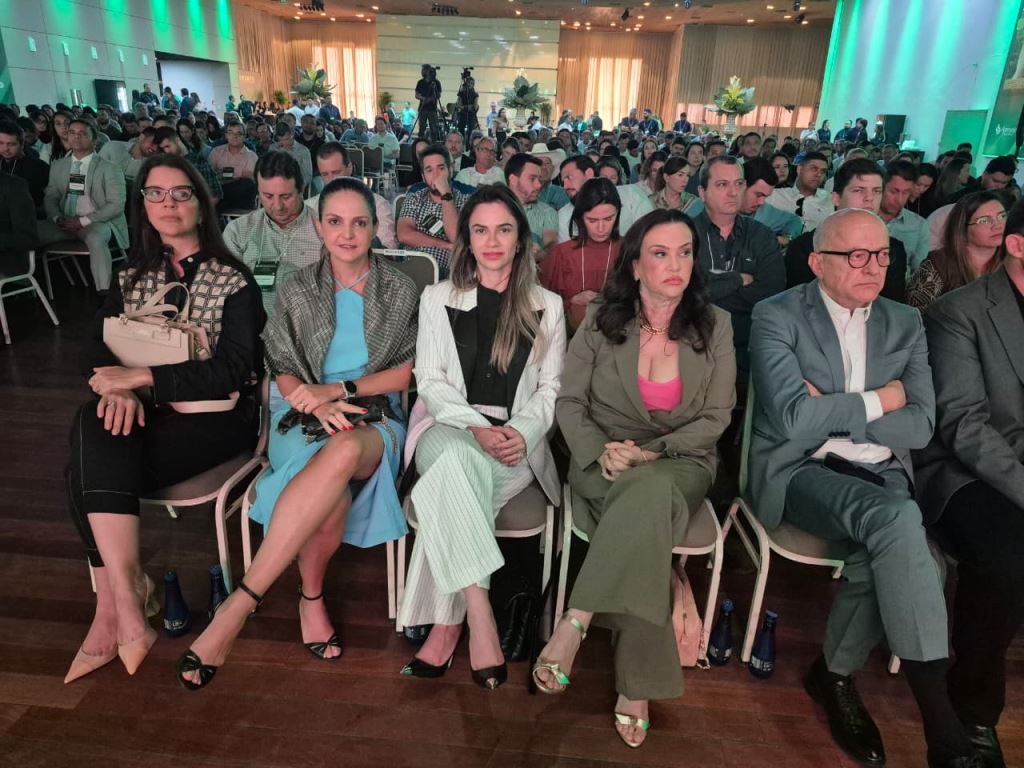 Gisela Cardoso participa de debates sobre alternativas à crise no campo | Notícia