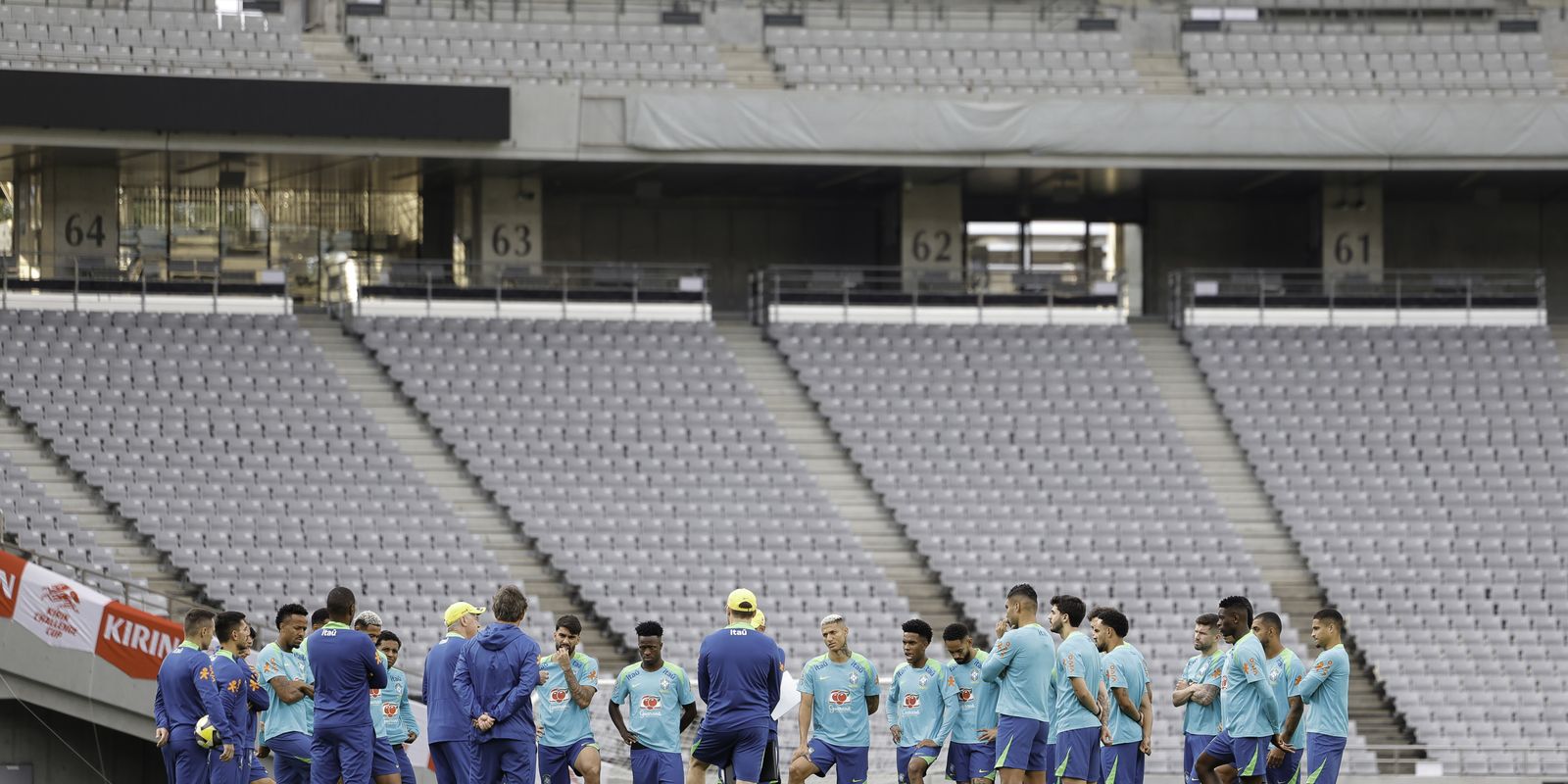 Ancelotti diz que seleção brasileira ainda está aberta a experiências