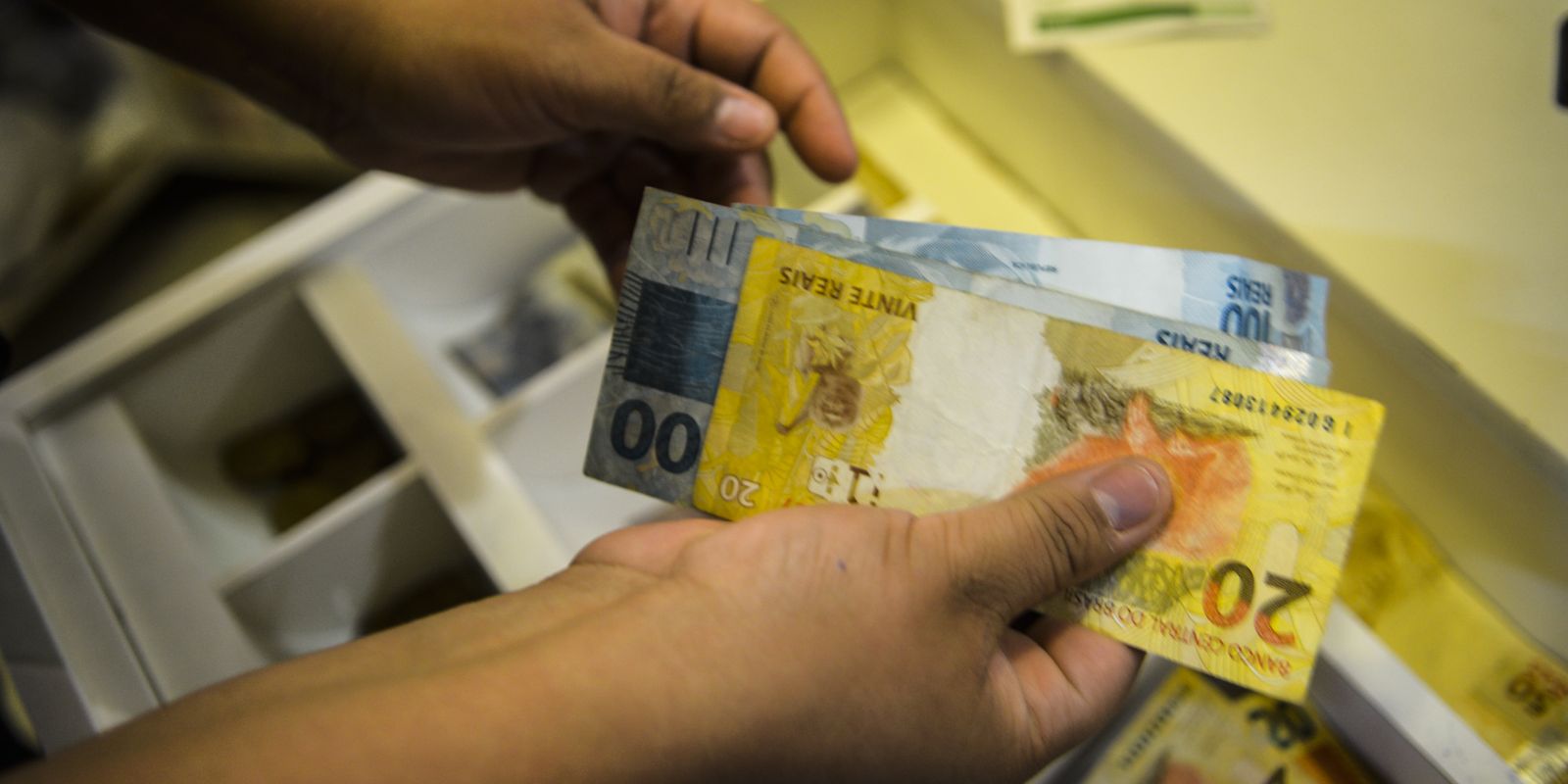 Economia brasileira cresce 0,1% no terceiro trimestre, estima FGV