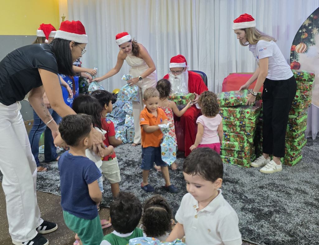 Mais de 200 crianças recebem brinquedos entregues pela OAB-MT | Notícia
