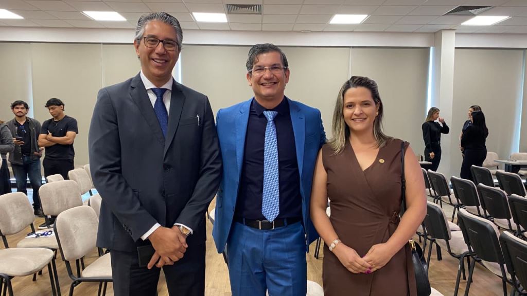 OAB-MT prestigia posse da nova diretoria da AUDIPE para o biênio 2026-2027 | Notícia