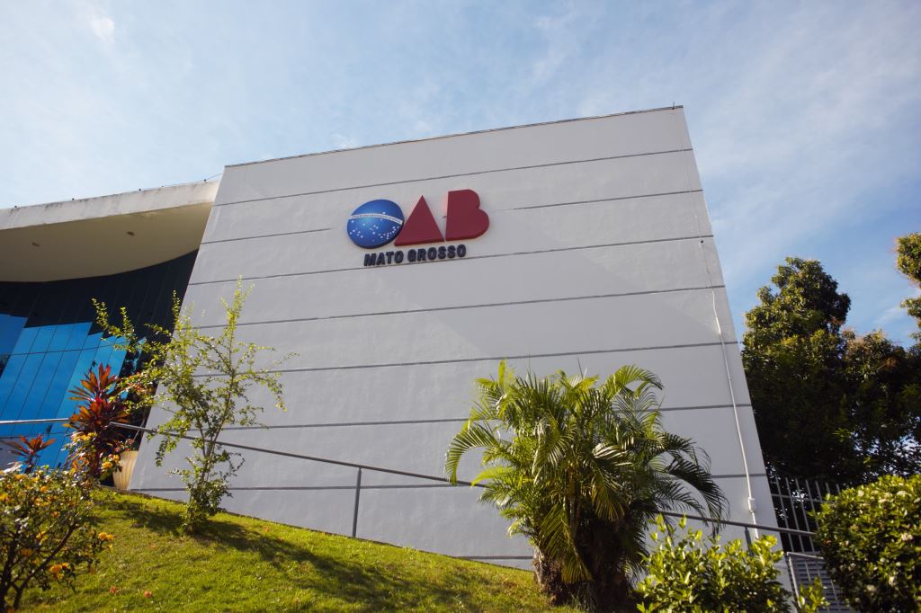 OAB-MT aciona a Justiça em defesa de prerrogativas da advocacia em Sinop | Notícia