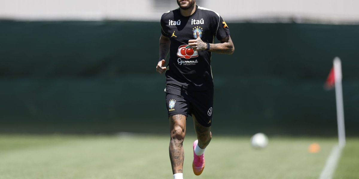 Para “otimizar” recuperação, Neymar está fora do jogo contra o Haiti